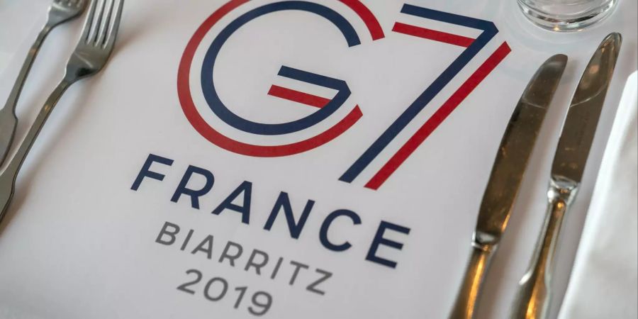 G7