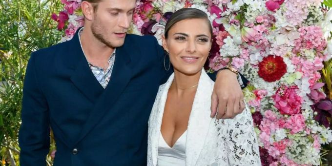 Berlin - Sophia Thomalla und Loris Karius beim Sommerfest