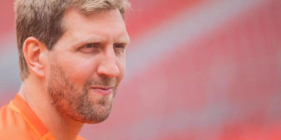 Erstaunt und begeistert von den spektakulären Wechseln in der NBA: Dirk Nowitzki. Foto: Rolf Vennenbernd