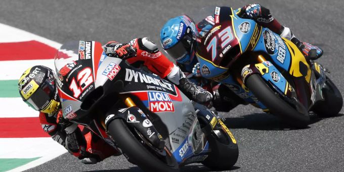 Tom Lüthi im Duell mit Álex Márquez beim GP von Italien. Tom Lüthi