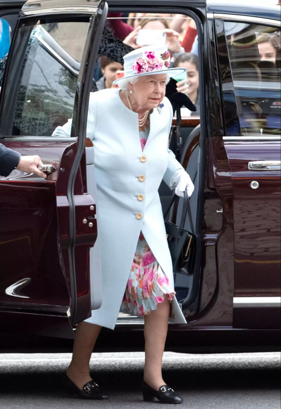 Queen Elizabeth Prinzessin Kate