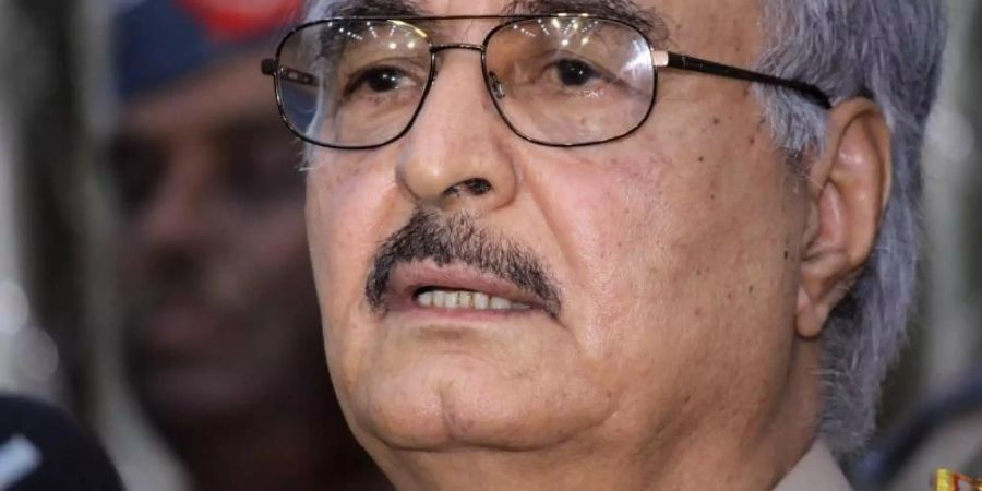 Der lybische General Chalifa Haftar führt die selbst ernannte Libysche Nationalarmee. Foto: Mohammed Elshaiky/EPA