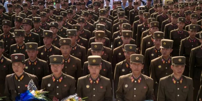 Seoul - Artillerie-Experte zu Generalstabschef der nordkoreanischen Volksarmee ernannt