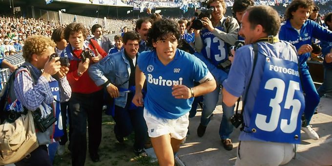 Diego Maradona in einer Szene aus dem Dokumentarfilm «Diego Maradona». Kinostart - "Diego Maradona"