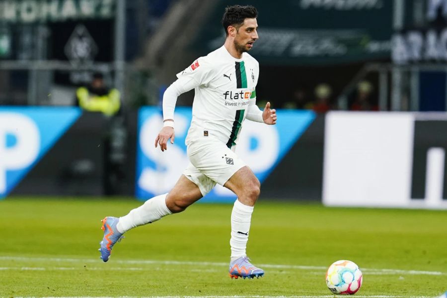 Der Bundesligist sucht offenbar einen Nachfolger für Lars Stindl. Sein Vertrag läuft Ende Saison aus und wurde bisher nicht verlängert.