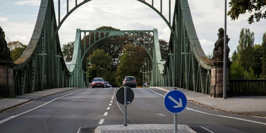 Glienicker Brücke zwischen Berlin und Potsdam