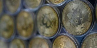 Auf Erfolgskurs - Bitcoin steigt über 28'000 Dollar Auf Erfolgskurs - Bitcoin steigt über 28'000 Dollar