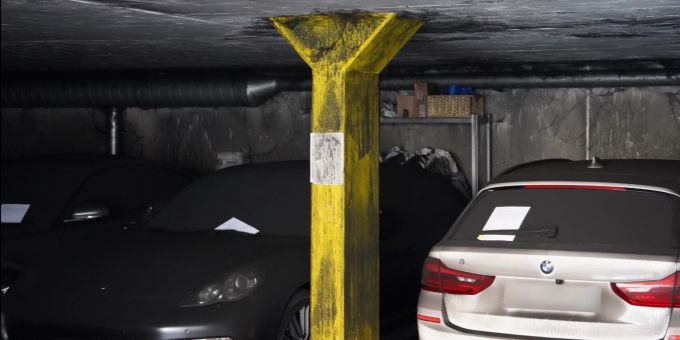 So sieht es nach dem Brand in einer Tiefgarage in Embrach ZH aus. Brand Embrach ZH