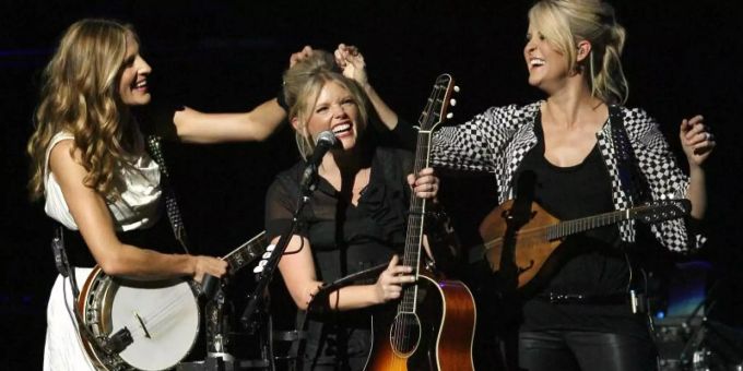 Berlin - The Chicks: Weder Dixie noch Country