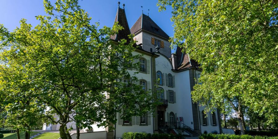 Schloss und Schlosspark Jegenstorf.