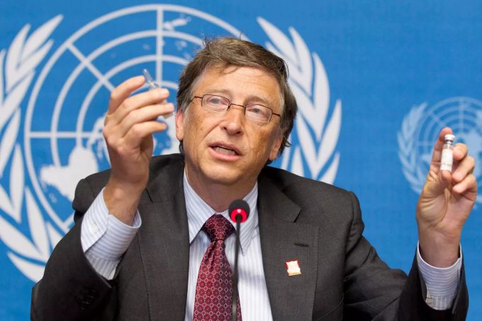 Bill Gates ist Microsoft-Gründer und Co-Vorsitzender der Bill & Melinda Gates Foundation. Bill Gates