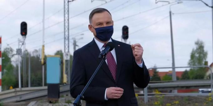Andrzej Duda, Präsident von Polen, nimmt an einer Pressekonferenz teil. Foto: Mateusz Marek/PAP/dpa Andrzej Duda, Präsident von Polen, nimmt an einer Pressekonferenz teil. Foto: Mateusz Marek/PAP/dpa