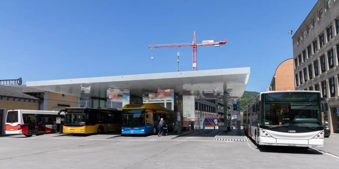 Der Bahnhof in Baden. Der Bahnhof in Baden.