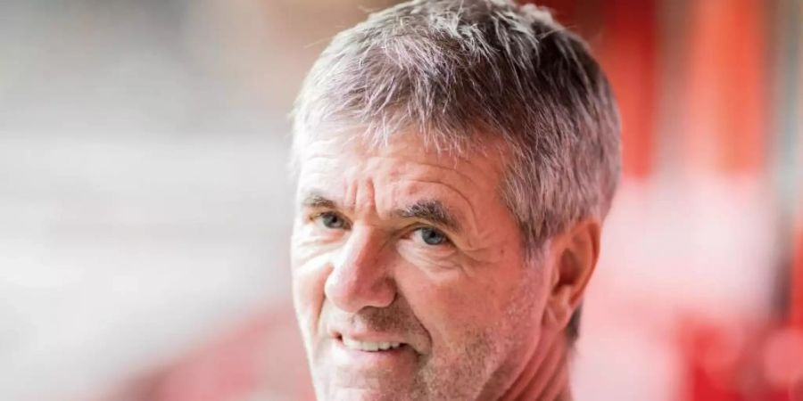 Der ehemalige Fortuna-Coach Friedhelm Funkel sorgt bei seinem Ex-Club weiter für Irritationen und Ärger. Foto: Rolf Vennenbernd/dpa
