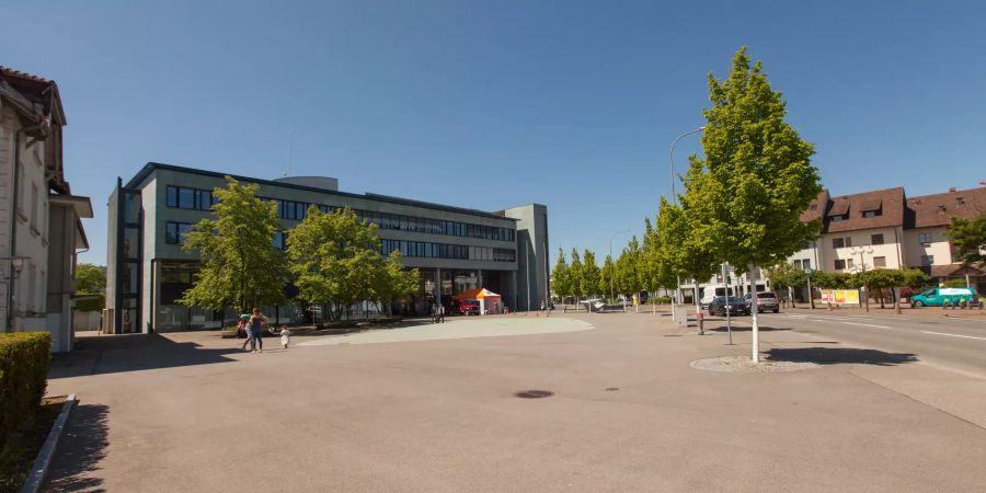 Die Stadtverwaltung in Dübendorf.