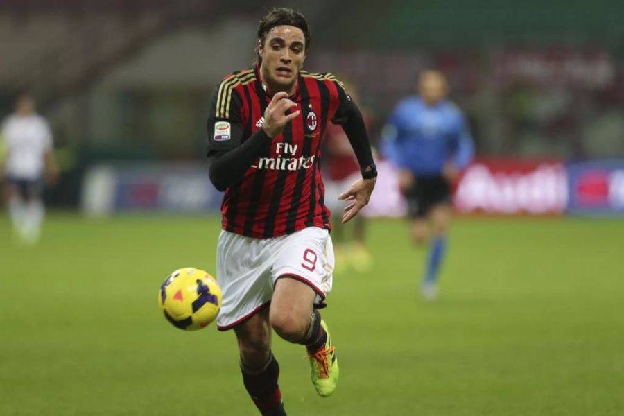 Matri spielte in der Serie A auch für seinen Jugendverein AC Milan.