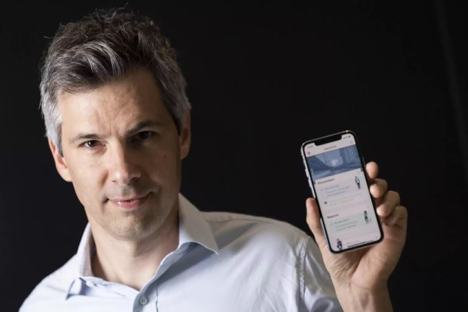 Zu Beginn der Entwicklung wünschte sich Marcel Salathé, dass 60 Prozent der Schweizer die SwissCovid-App installieren. Dann reividierte er, dass auch 20 bis 30 Prozent bereits einen Beitrag leisten würden. Derzeit sind es jedoch lediglich 11 Prozent. Coronavirus SwissCovid App Salathé