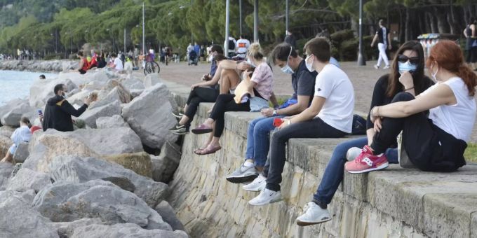 Nach zwei langen Monaten dürfen die Italiener endlich wieder ins Freie. Coronavirus Italien