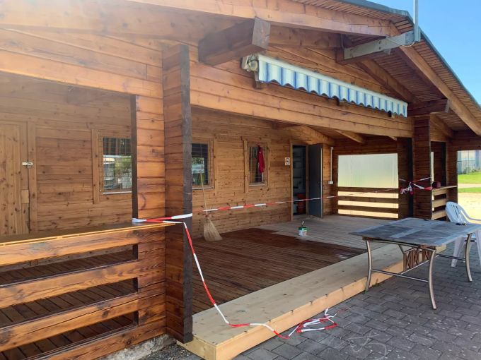 Derweil erhält das Clubhaus von Kappel einen neuen Anstrich. Clubhaus Kappel FC