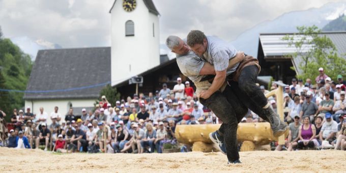Schwingen - Giger gewinnt Glarner-Bündner – Orlik verliert Schlussgang
