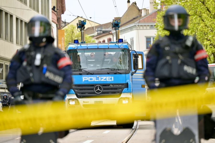 Auch für die 1. Mai-Demo sollen die Schüler mobilisiert worden sein.