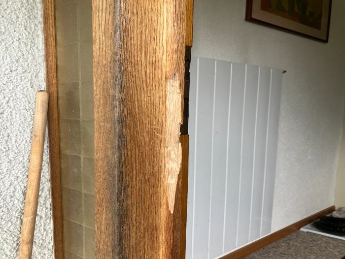 Spuren der Einbrecher. Einbrecher Glarus