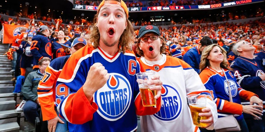 Fans der Edmonton Oilers kritisierten die Verschiebung.