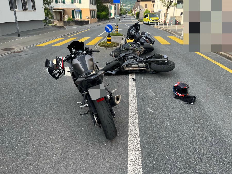 Auffahrkollision zwischen Motorrädern