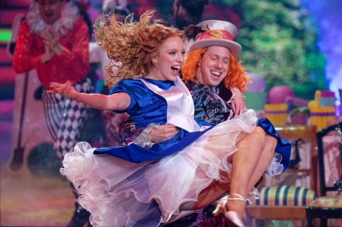 Anna Ermakove mit ihrem Tanzpartner Valentin Lusin im Finale von «Let's Dance». let's dance