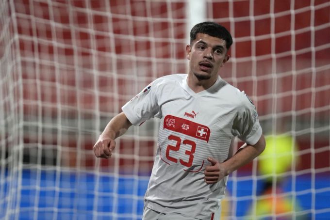 In drei Länderspielen netzt Zeki Amdouni zweimal für die Schweiz ein. FC Basel