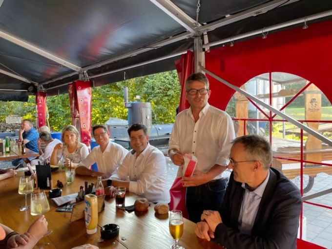 Die SVP Pfäffikon setzt sich für einen tiefen Steuersatz ein. SVP Pfäffikon