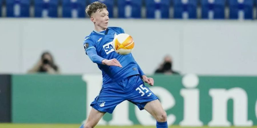 TSG 1899 Hoffenheim verleiht Maximilian Beier an Hannover 96. Foto: Uwe Anspach/dpa
