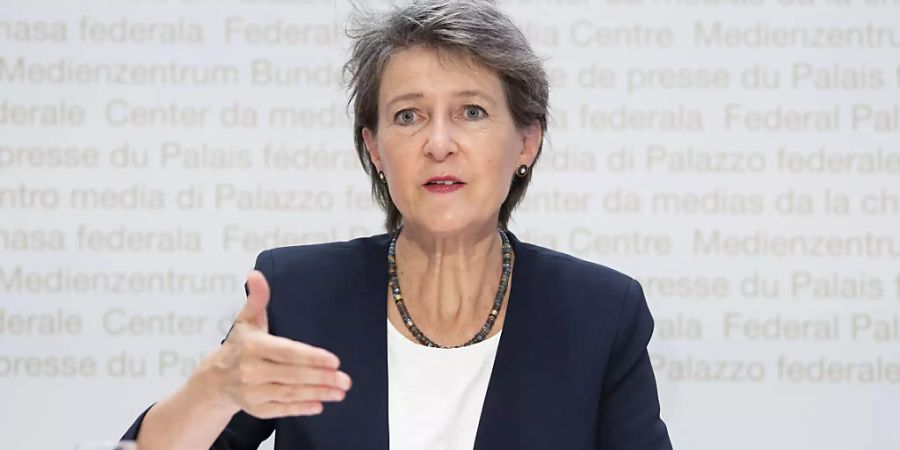 Bundesrätin Simonetta Sommaruga will beim Klimaschutz auf Anreize statt auf neue Abgaben setzen. (Archivbild)