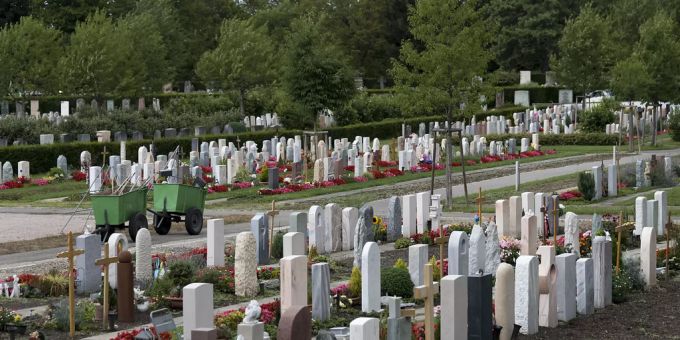 Der «Friedhof am Hörnli» ist der grösste Friedhof in der Schweiz. hörnli