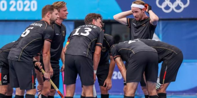 Die deutschen Hockey-Herren unterlagen Belgien 0:2. Foto: Jan Woitas/dpa-Zentralbild/dpa Die deutschen Hockey-Herren unterlagen Belgien 0:2. Foto: Jan Woitas/dpa-Zentralbild/dpa