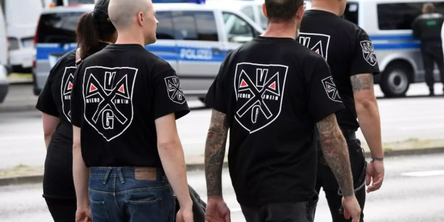 Verfassungsschutz warnt vor Vernetzung Rechtsextremer