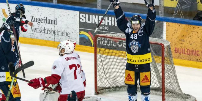 Carl Klingberg (EV Zug) jubelt gegen Lausanne. Carl Klingberg EV Zug