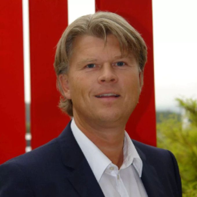 Andreas Angehrn, CEO von Ticketcorner, erzählt von der neuen Online-Tauschbörse. Ticketcorner