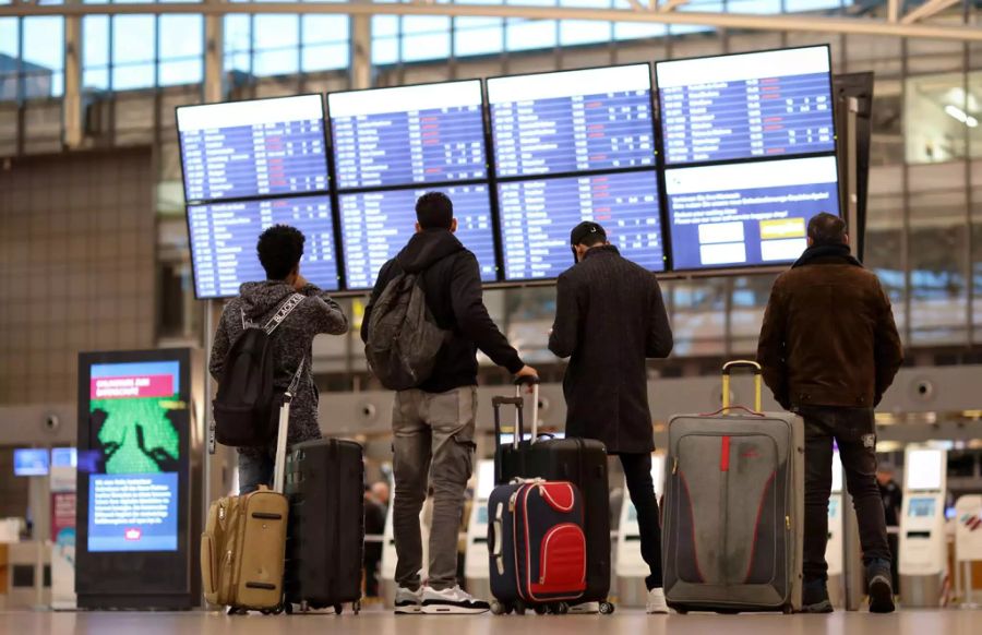 Flughafen Hamburg Ostern