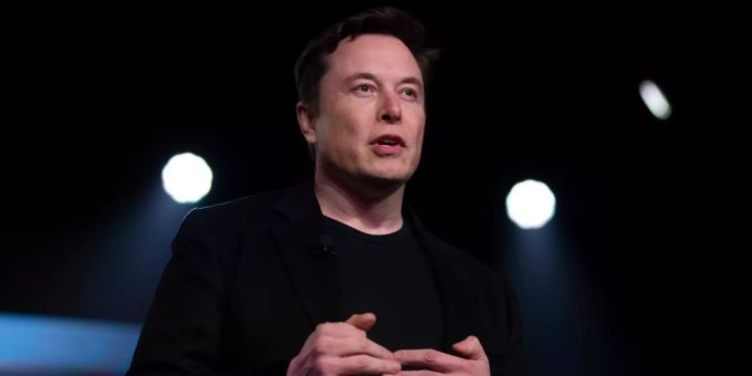Tesla-Chef Elon Musk muss sich gemäss einer Einigung mit der US-Börsenaufsicht SEC auf deutlich mehr Einschränkungen in seinem Verhalten bei Twitter einstellen. tesla, inc.