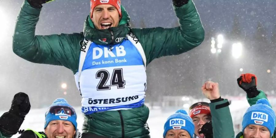 Arnd Peiffer feiert sein WM-Gold in Österreich. Foto: Sven Hoppe