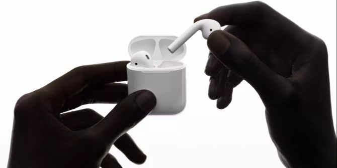 Apple AirPods