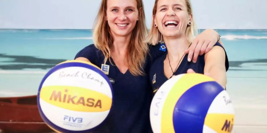 Sind in China ausgeschieden: Margareta Kozuch (l) und Laura Ludwig. Foto: Christian Charisius