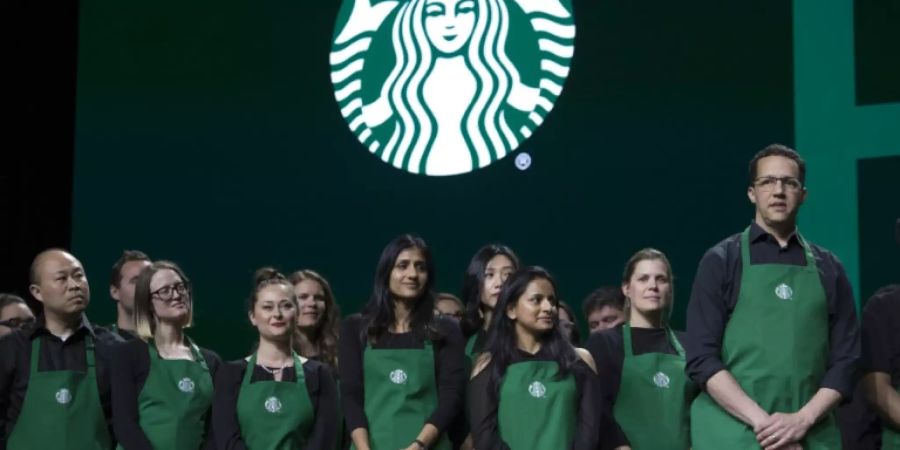 Starbucks-Beschäftigte bei der Hauptversammlung des Konzerns im März