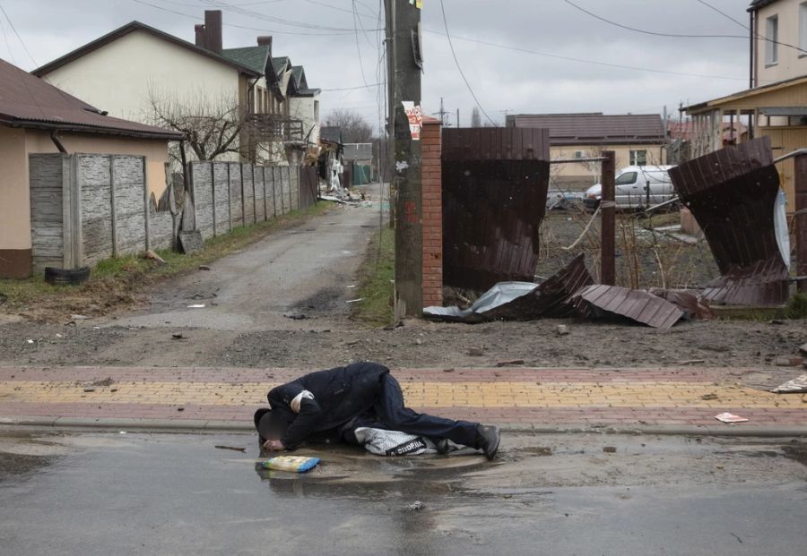 Die Ukrainer gehen davon aus, dass in Butscha mehrere Kriegsverbrechen begangen wurden.