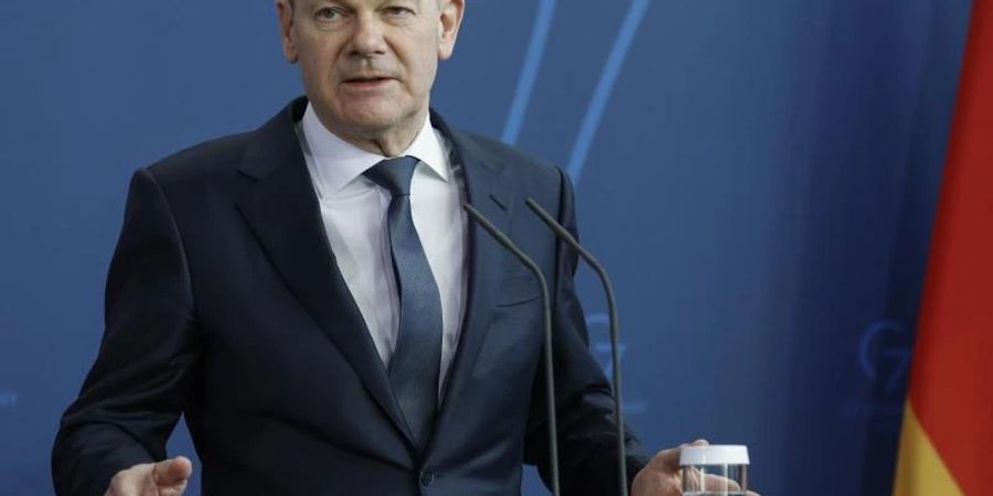 Bundeskanzler Olaf Scholz sieht derzeit keine Möglichkeit für einen Boykott russischer Energielieferungen. Foto: Odd Andersen/POOL AFP/dpa