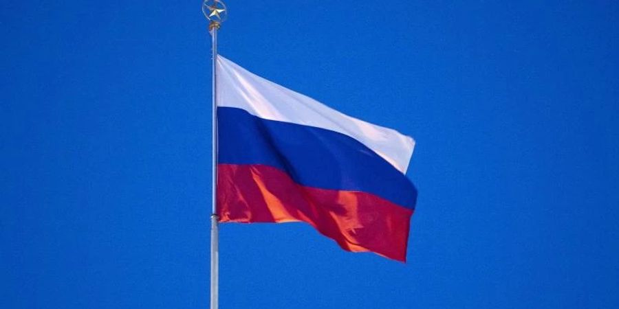 Die Flagge der Russischen Föderation. Foto: Christophe Gateau/dpa