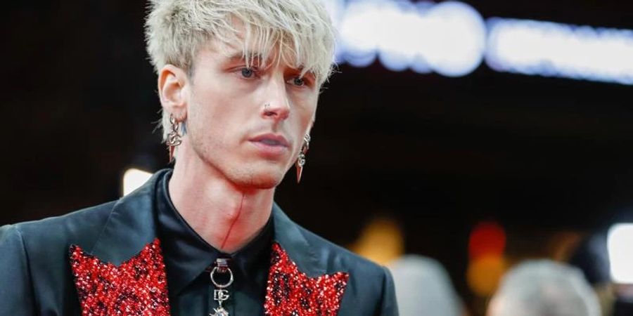 Colson Baker spielt in «Taurus» einen selbstzerstörerischen Rapper. Foto: Gerald Matzka/dpa