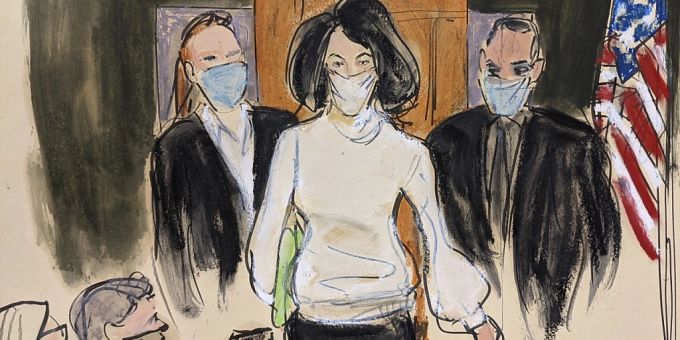Die Gerichtszeichnung zeigt Ghislaine Maxwell beim Betreten des Gerichtssaals in Begleitung von US-Marshalls zu Beginn ihres Prozesses. Foto: Elizabeth Williams/AP/dpa - ACHTUNG: Nur zur redaktionellen Verwendung und nur mit vollständiger Nennung des vorstehenden Credits Die Gerichtszeichnung zeigt Ghislaine Maxwell beim Betreten des Gerichtssaals in Begleitung von US-Marshalls zu Beginn ihres Prozesses. Foto: Elizabeth Williams/AP/dpa - ACHTUNG: Nur zur redaktionellen Verwendung und nur mit vollständiger Nennung des vorstehenden Credits