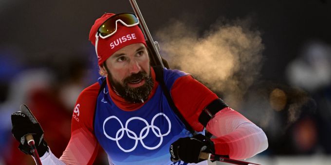 Benjamin Weger beim Biathlon 10km Sprint-Rennen in Peking bei den Olympischen Spielen. EPA/FILIP SINGER Biathlon Benjamin Weger